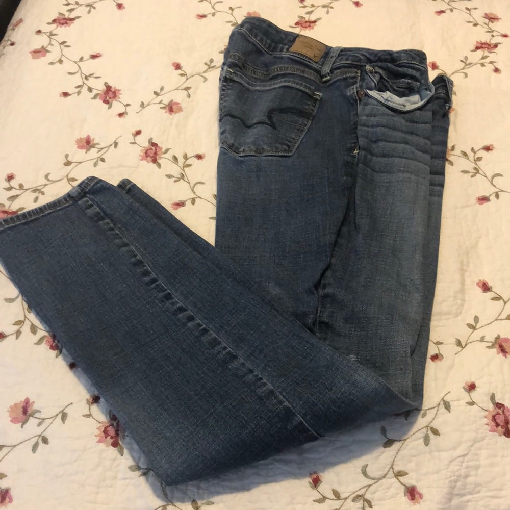 American Eagle Sz 10 super stretch jeans